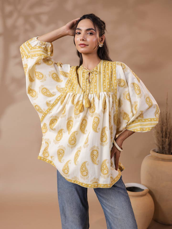 Krämfärgad handtryckt boho-topp med volymärmar för wholesale av Jaipur Morni USA