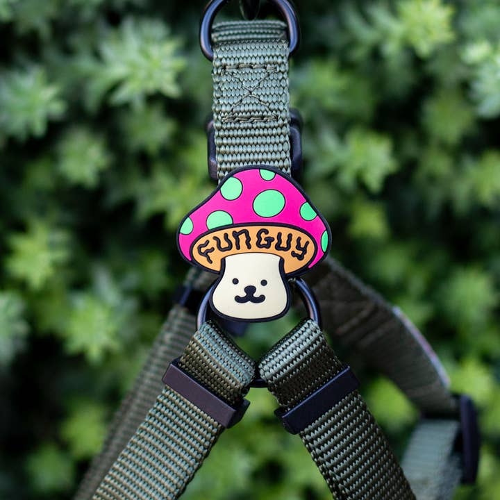 Jiby Dog Crew – wholesale Halsbandsberlock - Katt och hund – Rolig Kille Hund Jiby