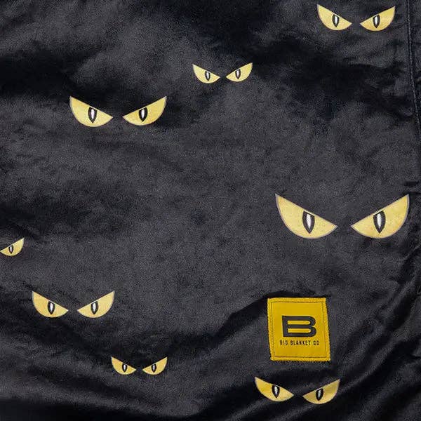 Big Blanket Co - Wholesale Throw Blanket - Original Stretch™ Blanket91