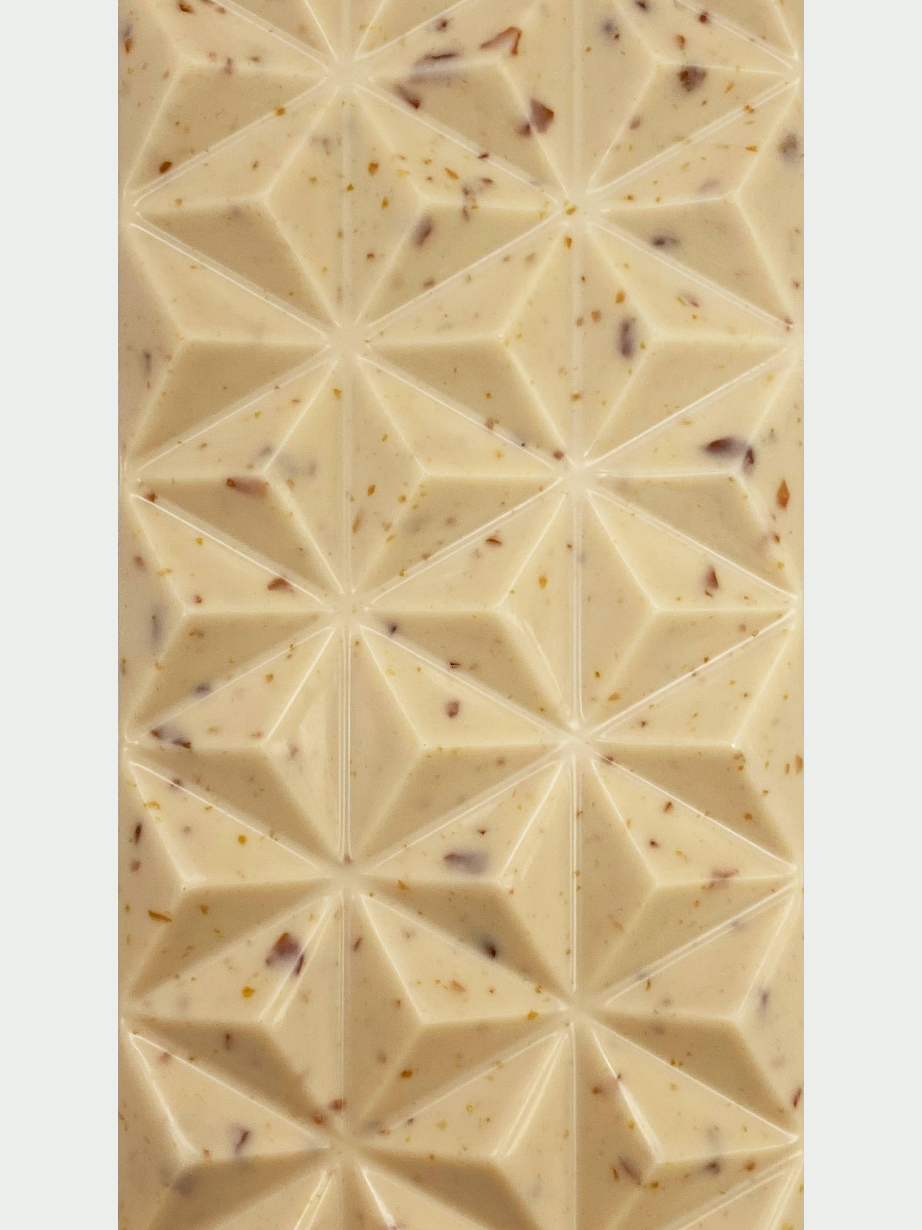 Deux Cranes - Wholesale Chocolate Bar - Creme Brûlée Chocolate1