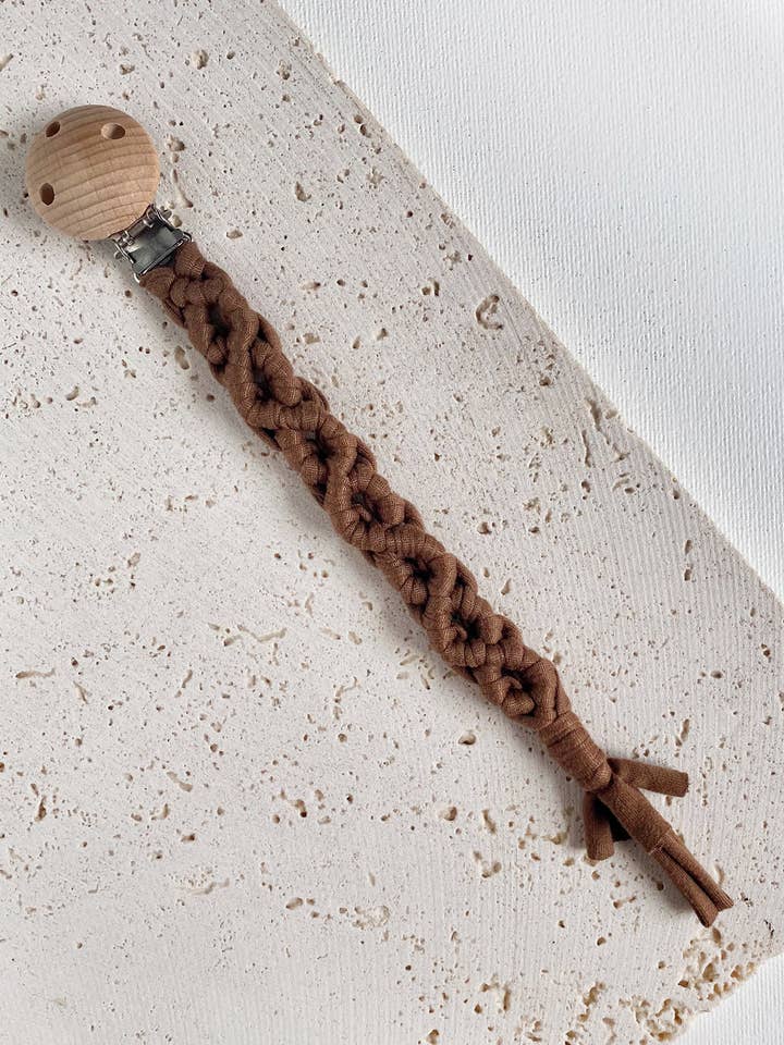 Pacifier holder macrame - brick for wholesale by UNIQUE LOVE Design