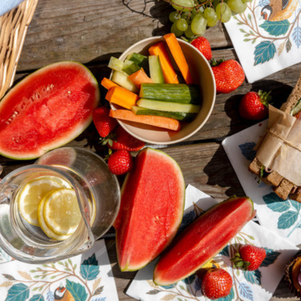 Bluebell and Lark – wholesale Disposable napkin – Goldfinch In Foliage Paper Napkins2