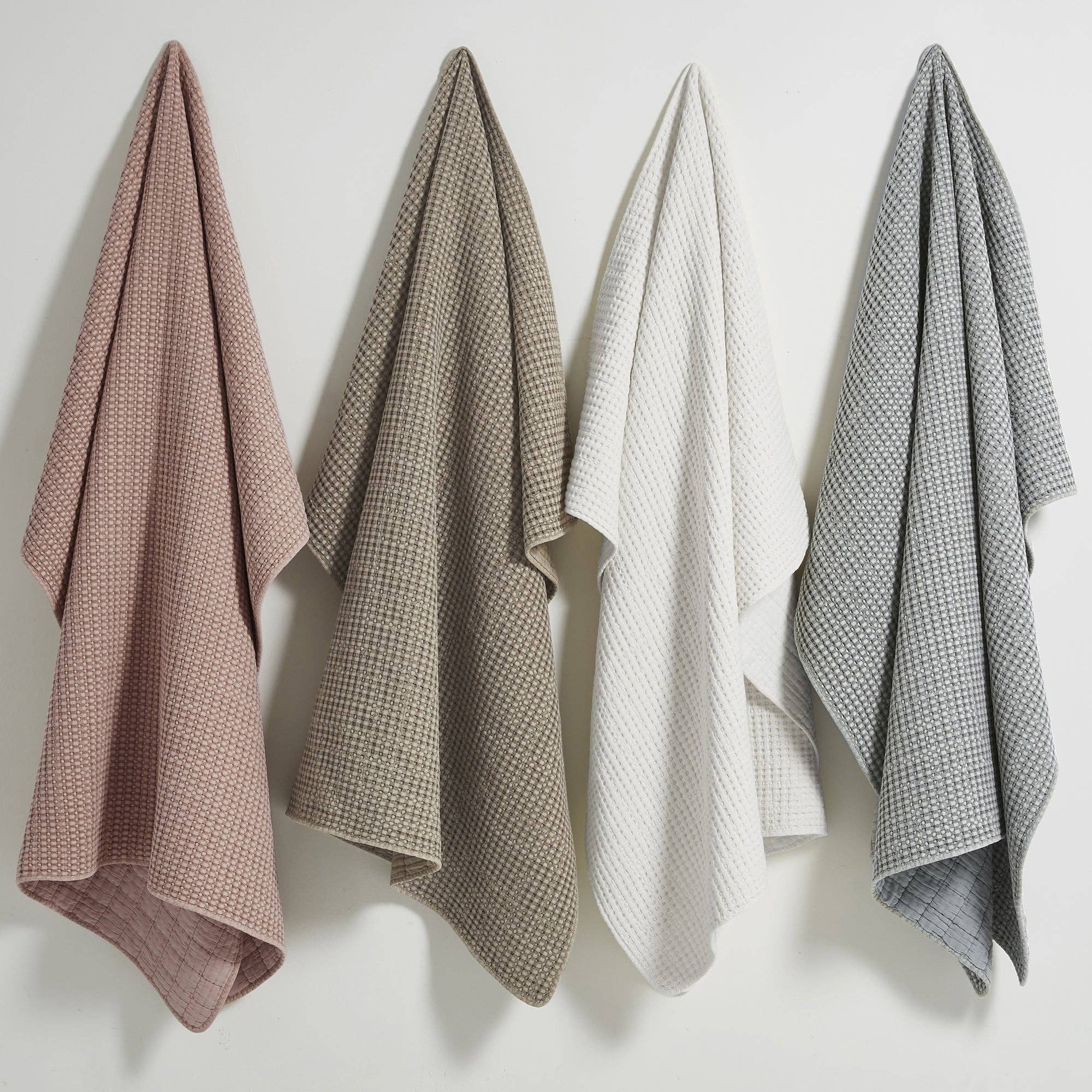 Levtex Home - Wholesale Throw Blanket - Mills Waffle Quilted Throw10