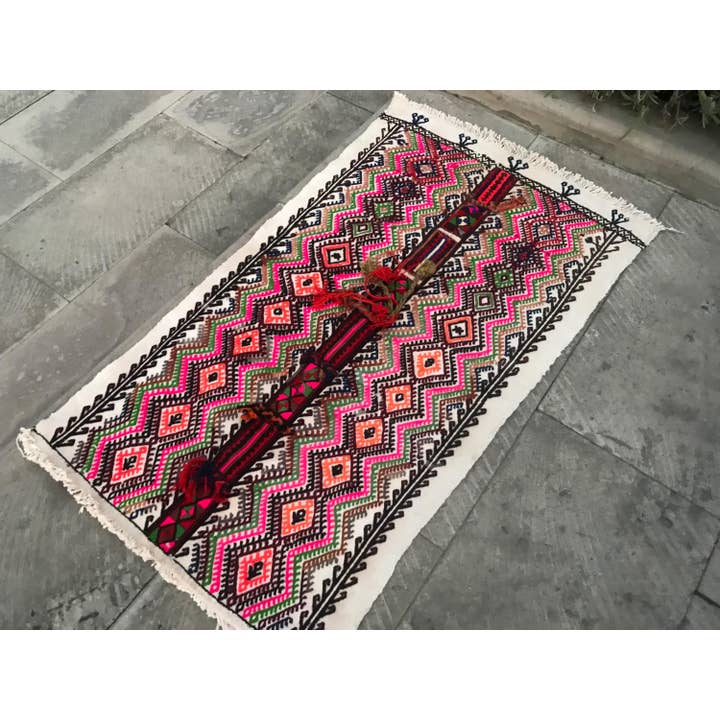 Handmade Wool Rug - Vintage Kilim Rug - 2.4x3.3ft for wholesale by Oushak Rugs