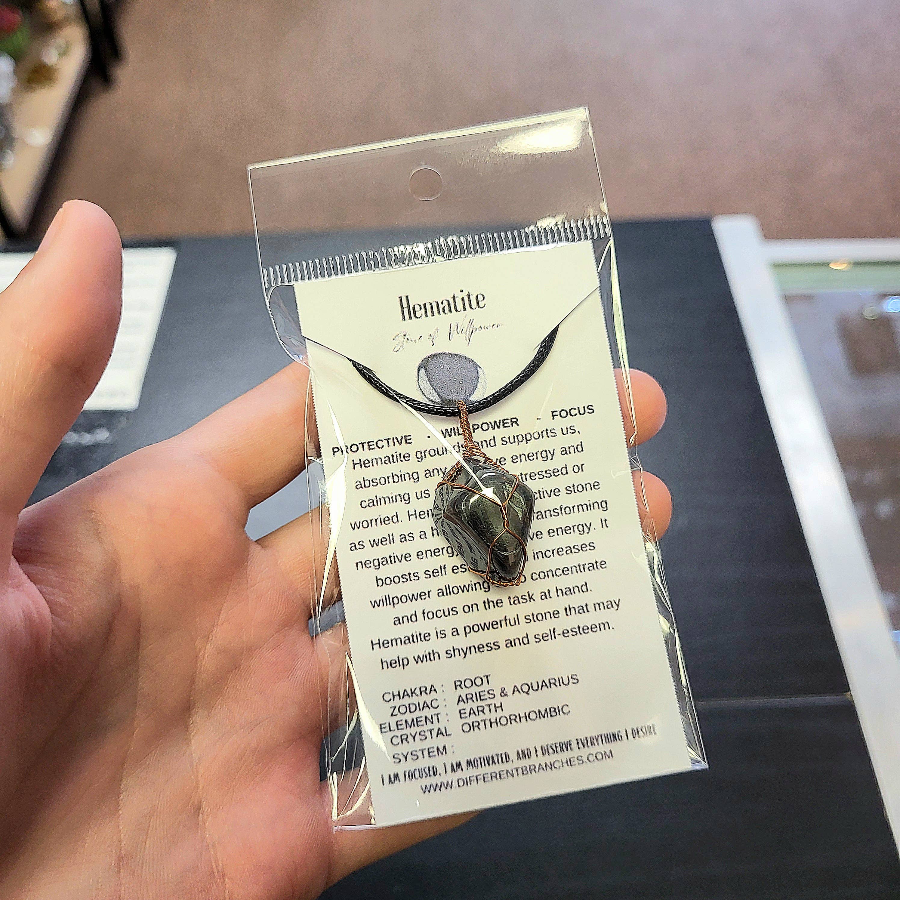 Different Branches - Wholesale Halskettinghanger - Edelstenen ketting met bijbehorende kristalkaarten10