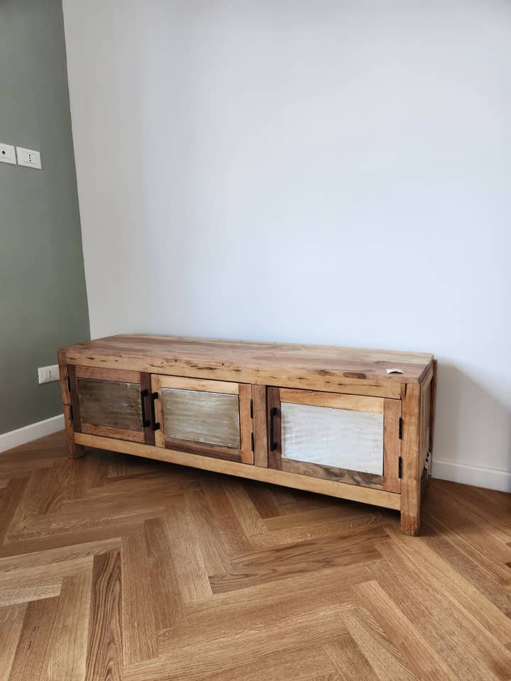 TV móvel Milénio 150 por atacado de Crab design