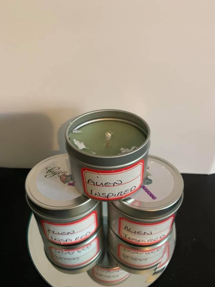 Vela perfumada inspirada en Alienz de 4 oz para venta al por mayor de BUJIII LTD