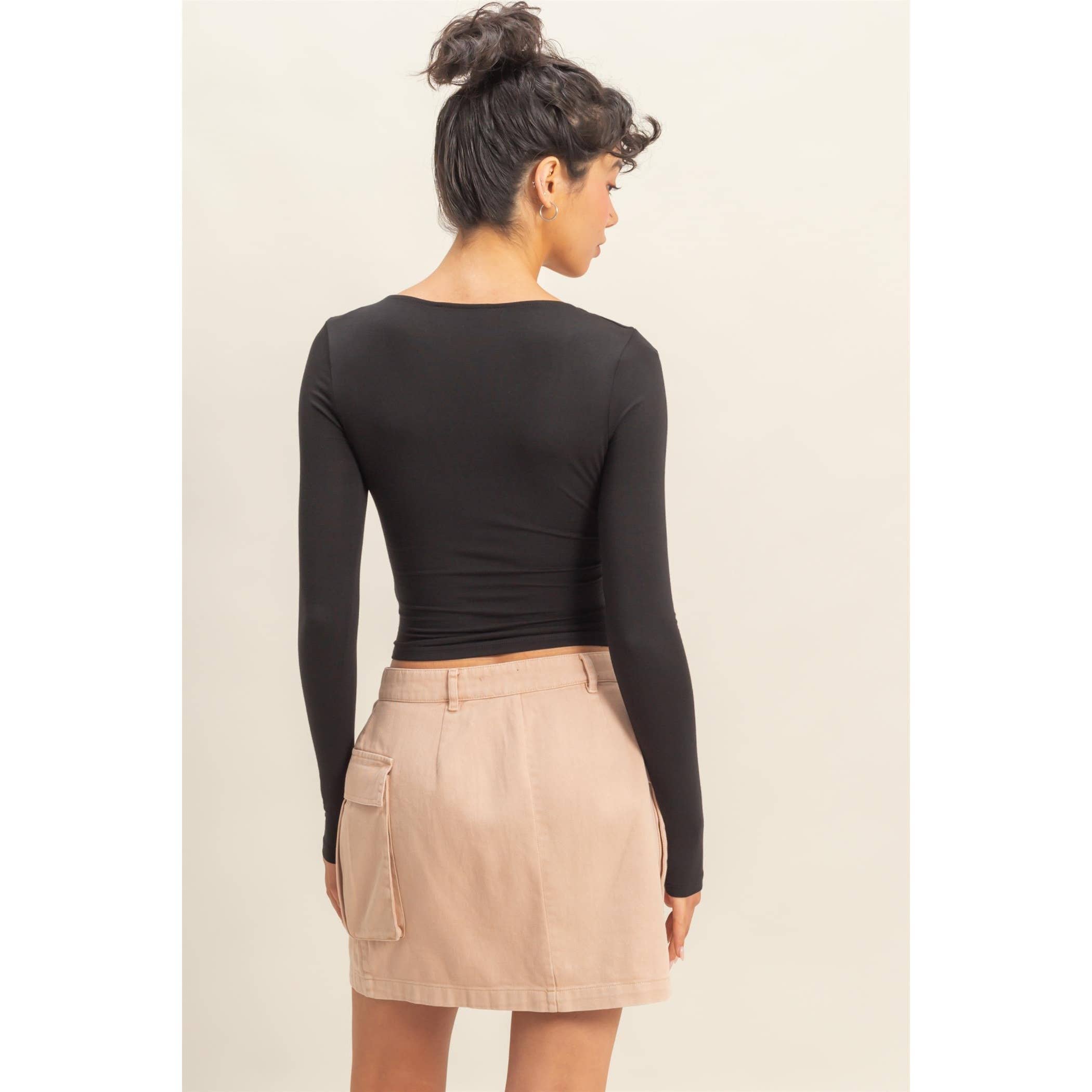 HYFVE - Wholesale Knit Top - Women's - Scoop Neck Long Sleeve Crop Top7