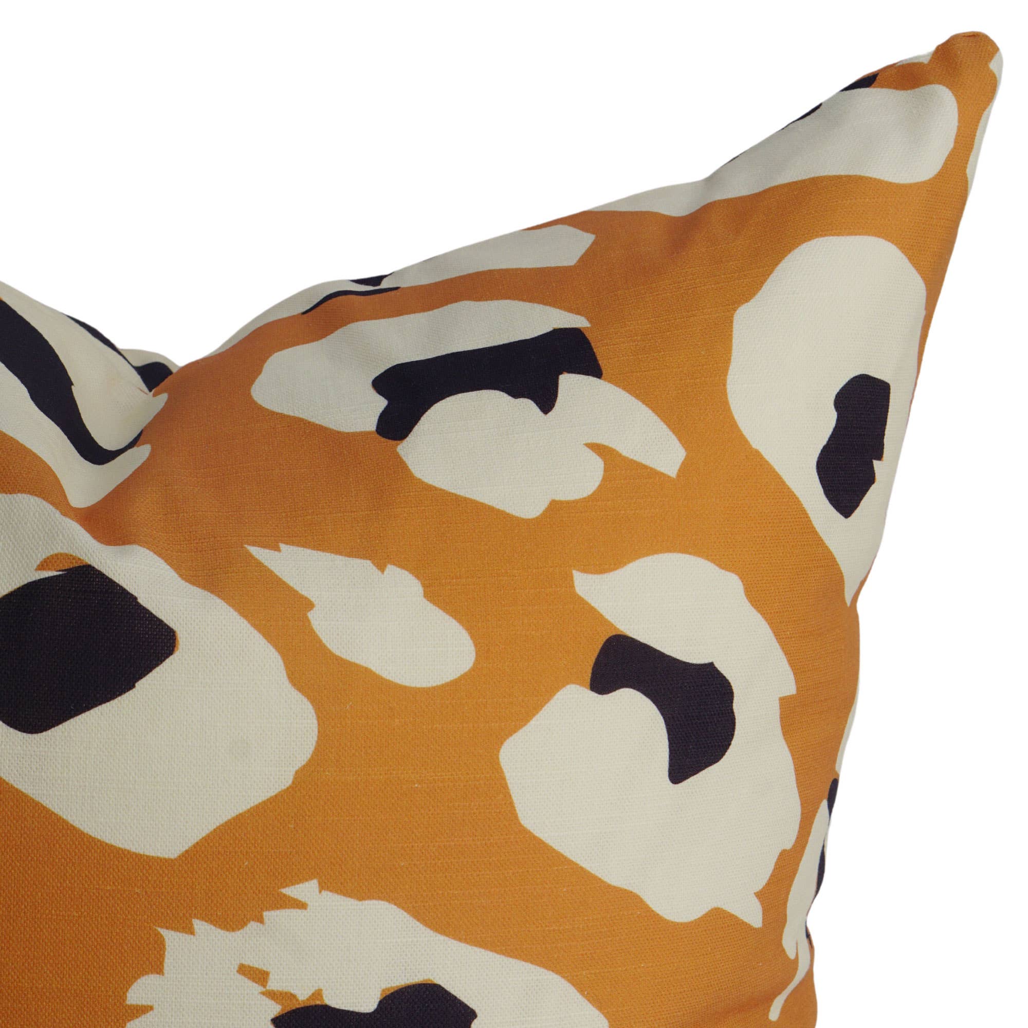 Post House – wholesale Throw/decorative pillow – Leopold Pillow in Camel1