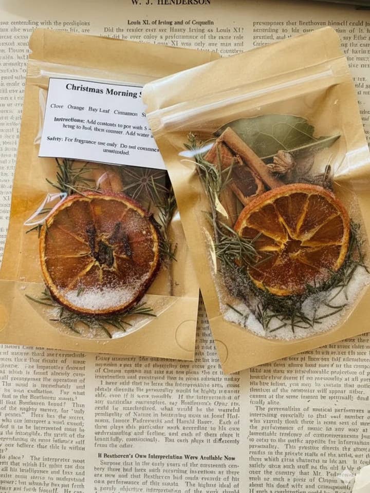 Simmer Kit: Christmas Morning (Small)-W for wholesale by Swaary