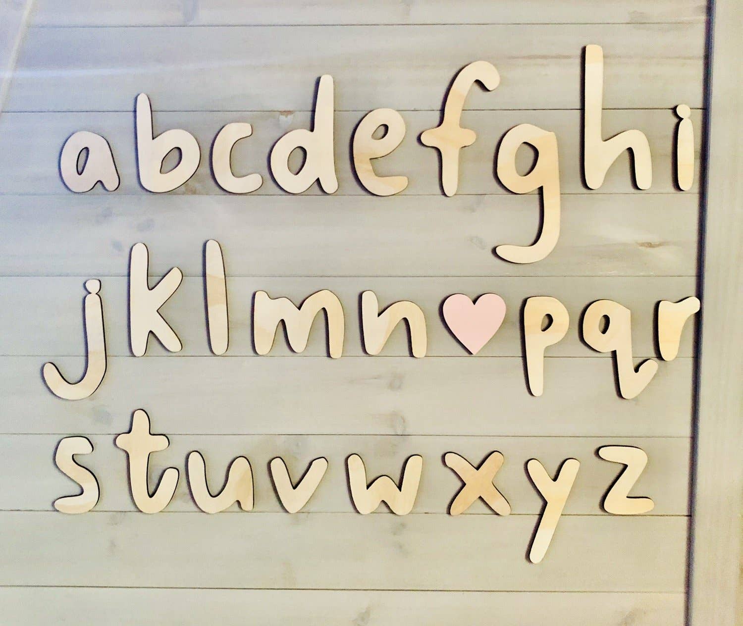 Timber Tinkers – Großhandel Wanddeko - Kind & Baby – Alphabet aus Naturholz – Wanddekoration für Kinderzimmer19