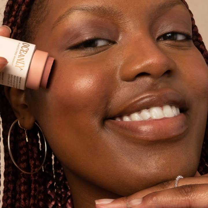 ATTITUDE - Vente Trousses de maquillage/cosmétique - Oceanly - Fard à joues - Happy Berry2