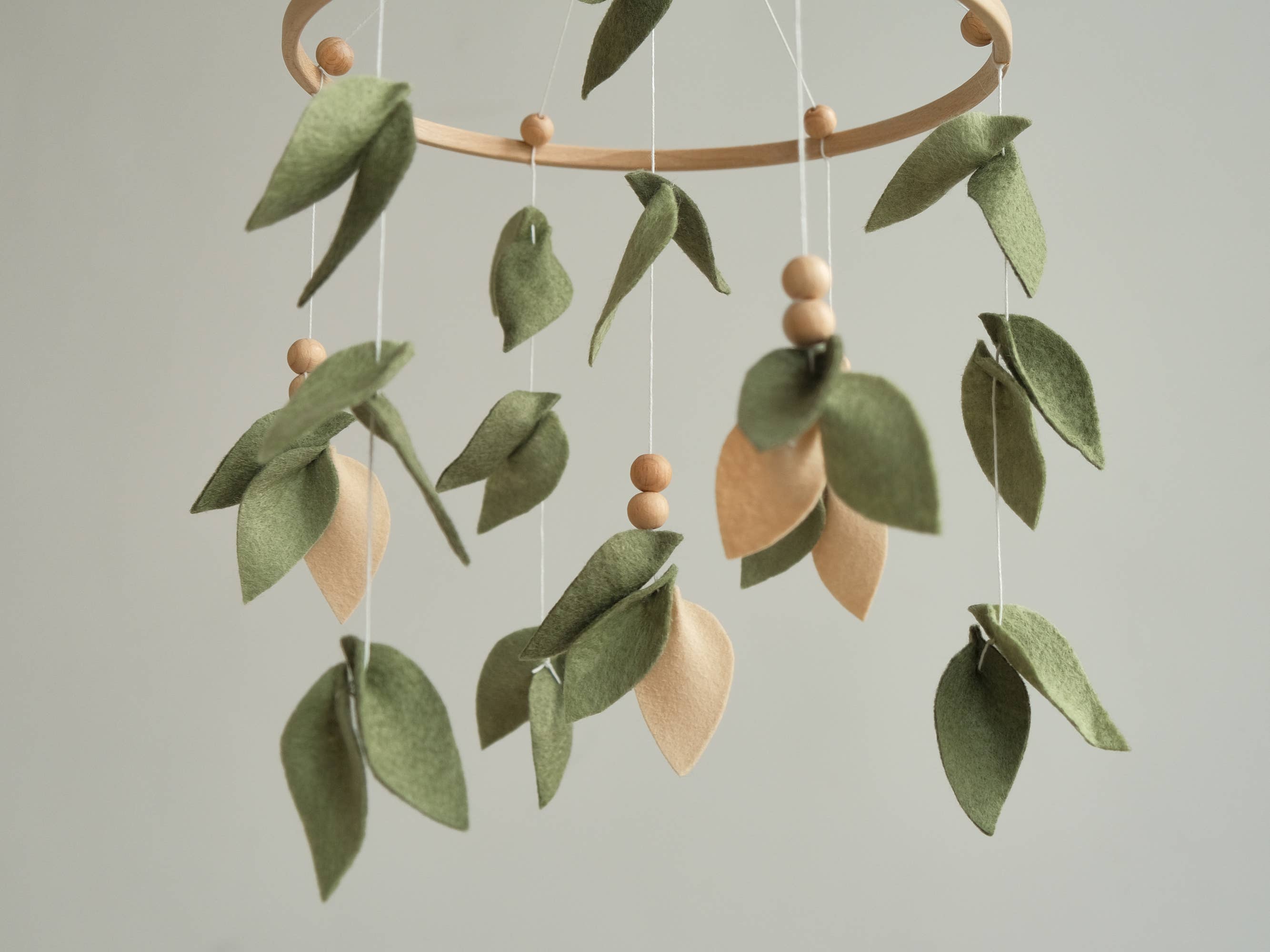 ChilDreams - Wholesale Baby Mobile - Forest Crib Mobile, Leaf Baby Mobile, Minimalist Baby Crib1