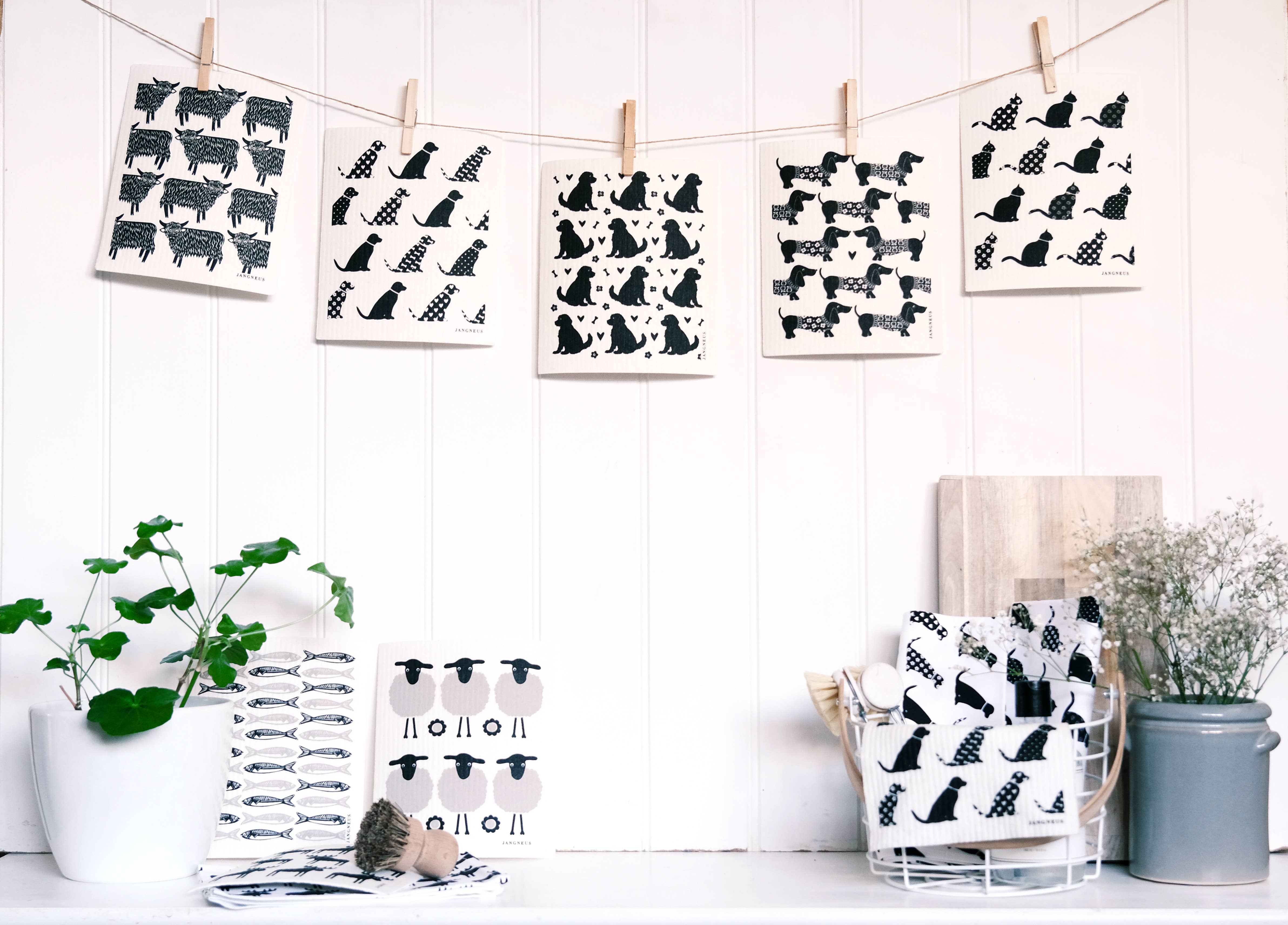 Swedish Dishcloth - Dogs - Black for wholesale on Faire1