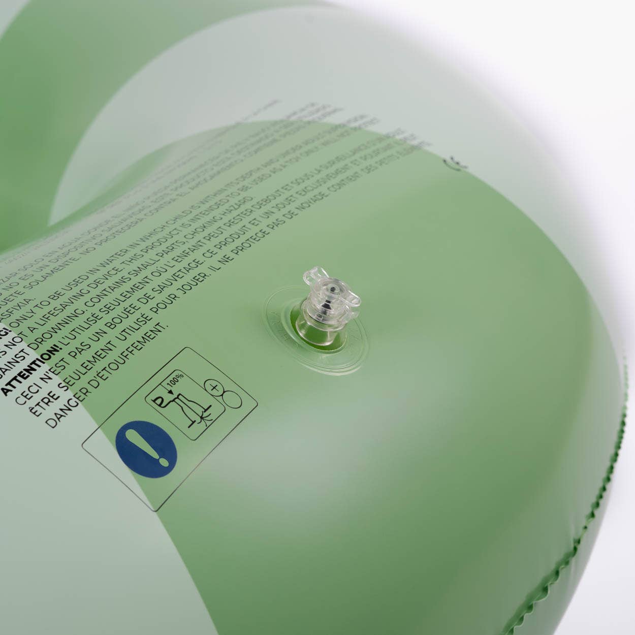 Flamingueo - Wholesale Beach Accessories - Green donut float2