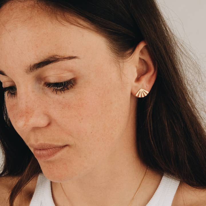 BRASSCAKE Jewelry – Großhandel Ohrstecker – HARLOW OHRSTECKER // Gold, Messing, Schmuck, Nachhaltig2