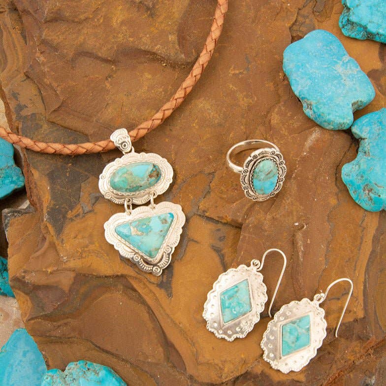 Barse Jewelry – Anel de cocktail/declaração por atacado – Anel Concho de Prata Esterlina com Turquesa Azul Bronco4