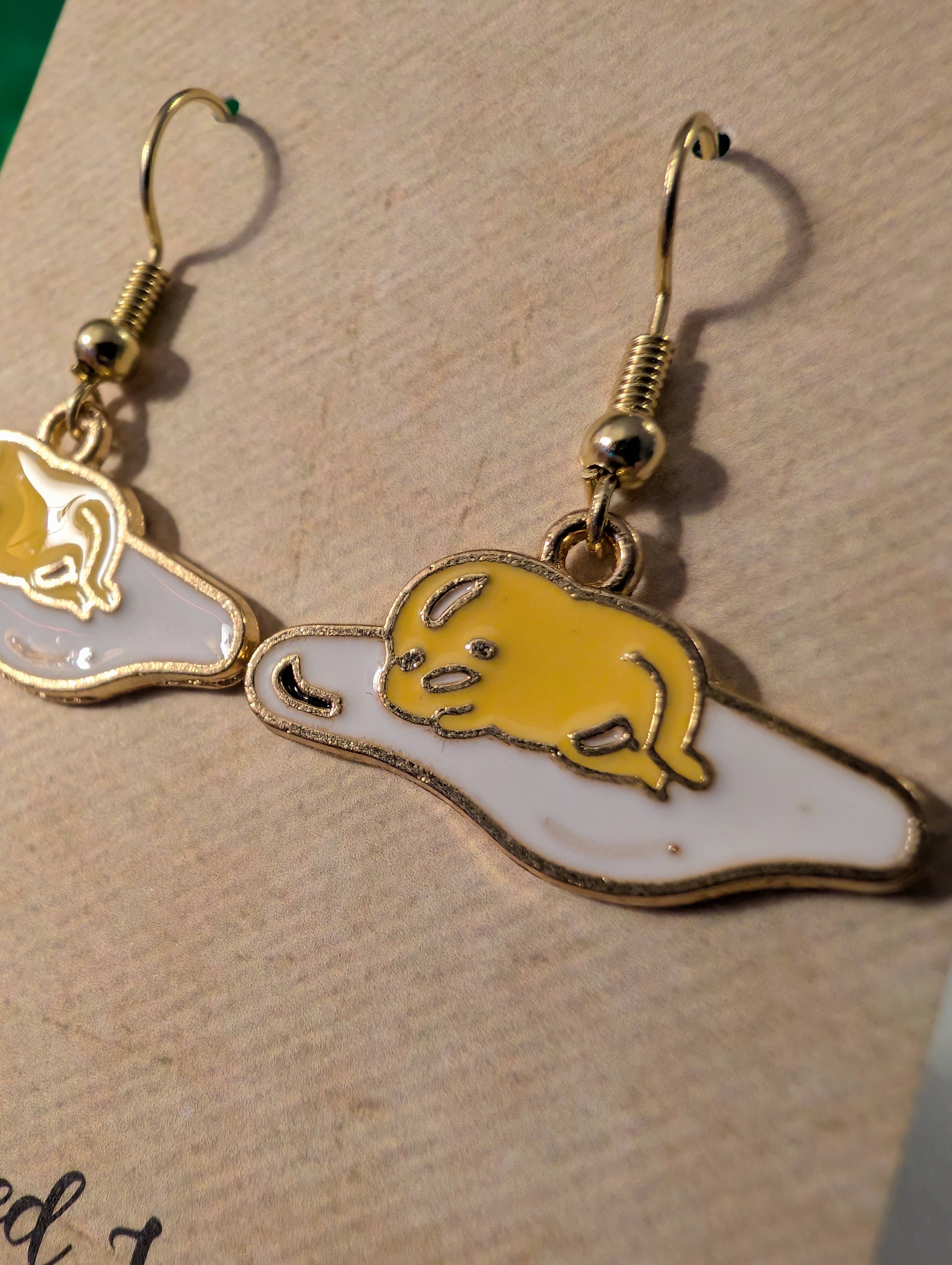 Con-Quest Crafts – Engroshandel Hængeøreringe og creoløreringe – Søde øreringe inspireret af Hello Kitty & Friends18