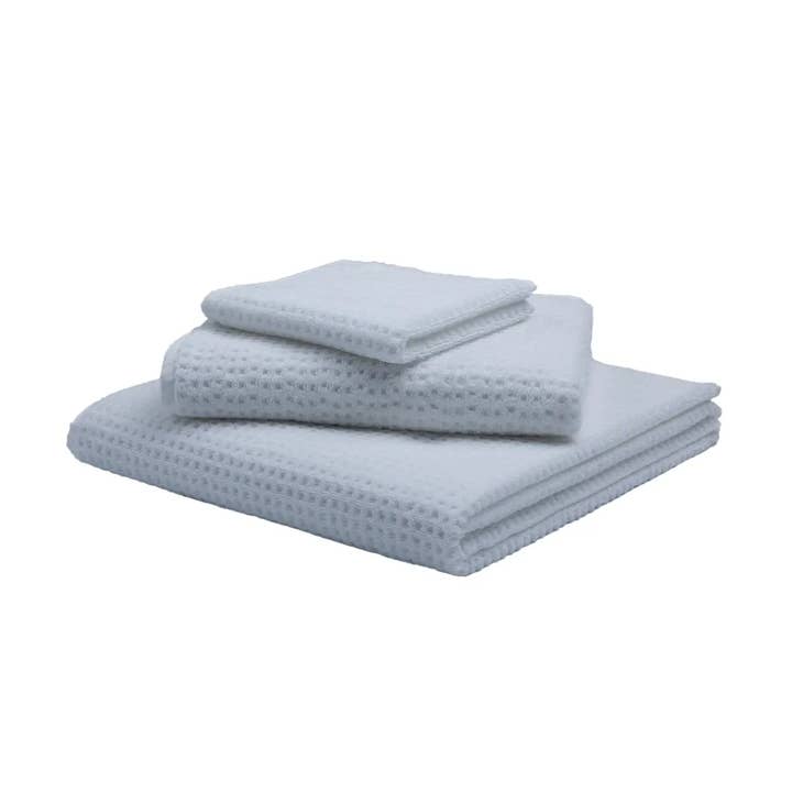 Boutique Waffle White for wholesale by Turkish Towel Collection