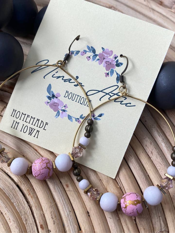 Le mercredi, nous portons des cerceaux roses pour la vente par Nina’s Attic