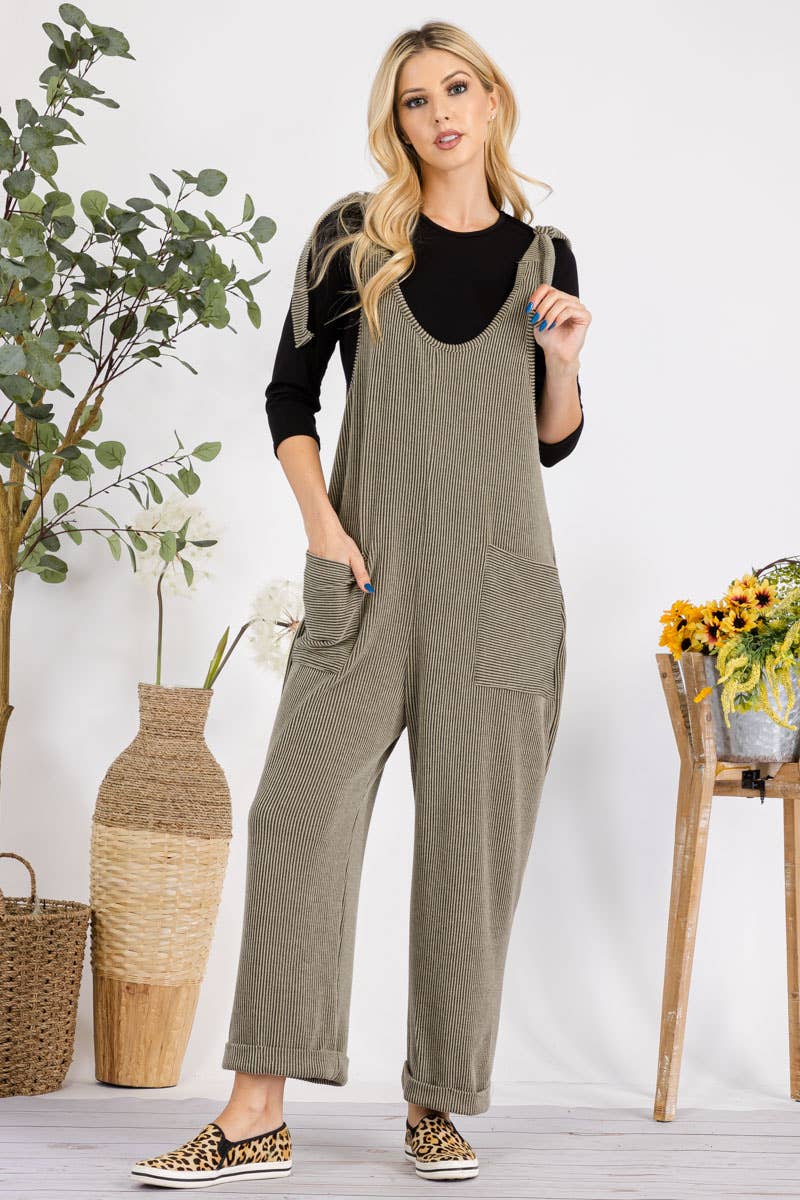Celeste Clothing – Großhandel Jumpsuit – Damen – Plus-Size verstellbarer Rippen-Overall mit Fronttaschen - CP4387313