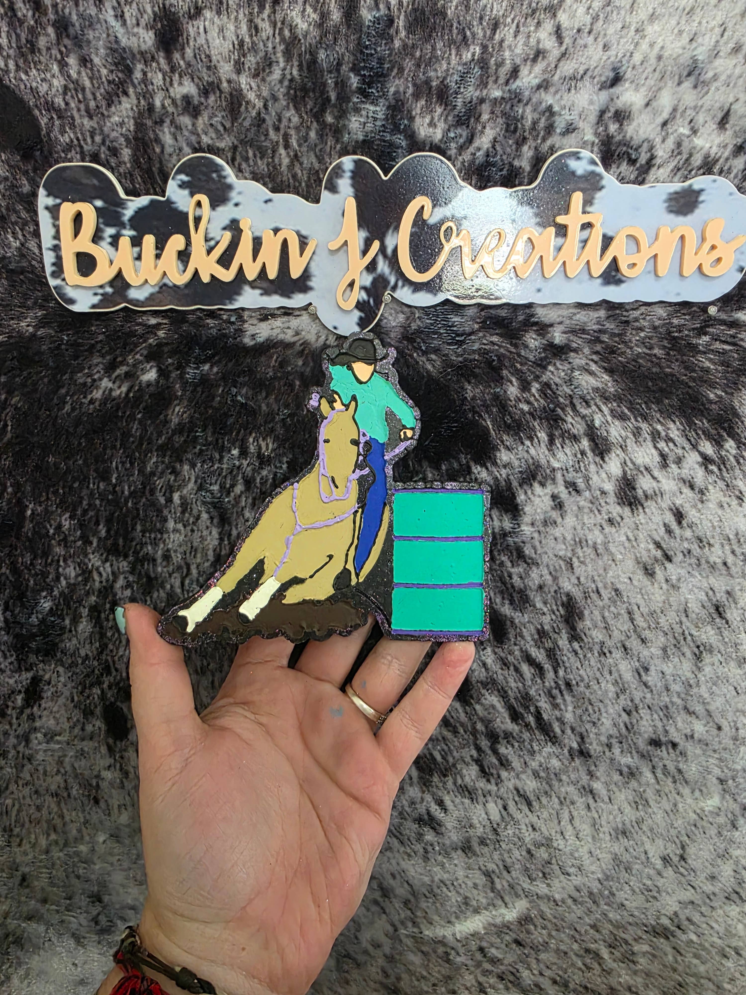 Buckin J Creations - Vente Désodorisant pour voiture – femme - Désodorisant de voiture fait main pour coureur de baril11