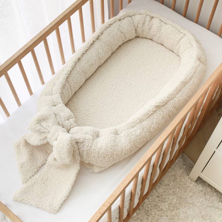 BABYLY - Wholesale Bed - Kids & Baby - Babynest with bow- All Teddy Cream/ Taupe