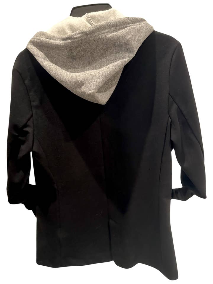 Ponte Blazer m/sweatshirt-hættetrøje og manchetter - Så sjovt... SKAL SE! for engroshandel hos Suzy T Designs