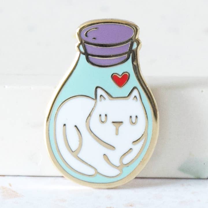 REBAJA // Pin de esmalte Gato en una Botella para venta al por mayor de Hop & Flop
