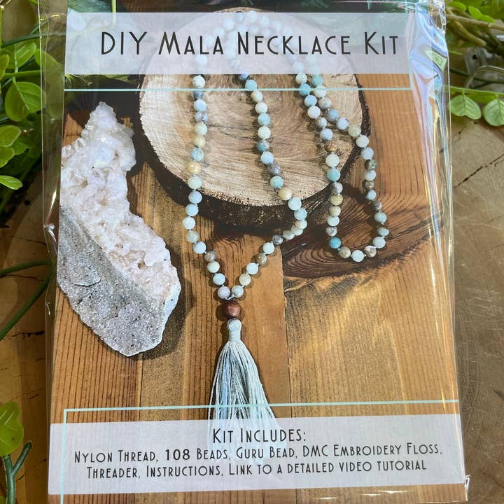 Tangled Up In Hue - Vente Kit de bricolage - Kit de collier Mala DIY avec perles en pierre véritable