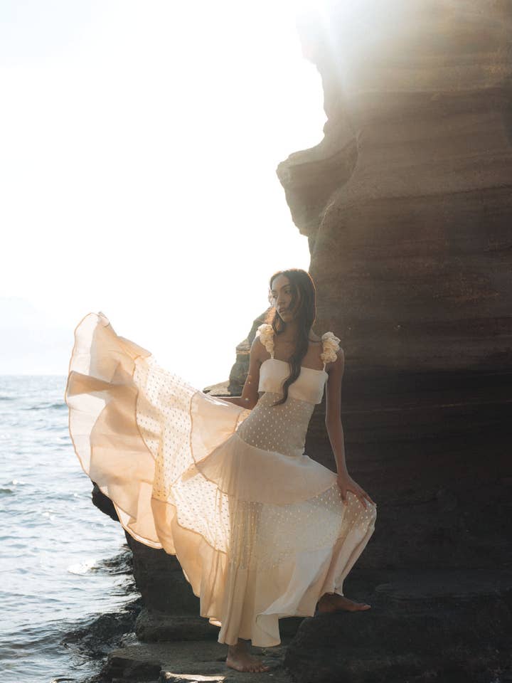 Elektra Luna di Miele für den Großhandel von Rebecca Elizabeth