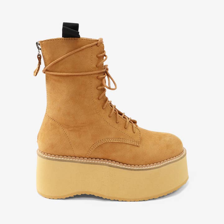 THE RIVETER - FESTIVAL FAVE, Bottine de Combat à Plateforme pour la vente par Lemonade Shoes