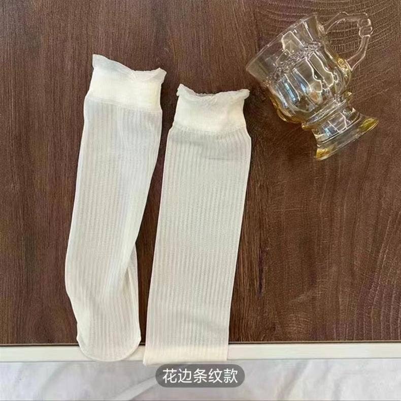 Dipped Shop - Wholesale Socks - Women's - Sweet Ruffle Simple Thin Socks DP25C8304