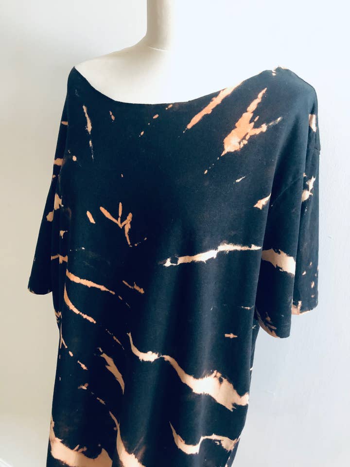 Luxury Style UK - Vente Tunique – femme - T-shirt oversize à épaules dénudées tie-dye noir
