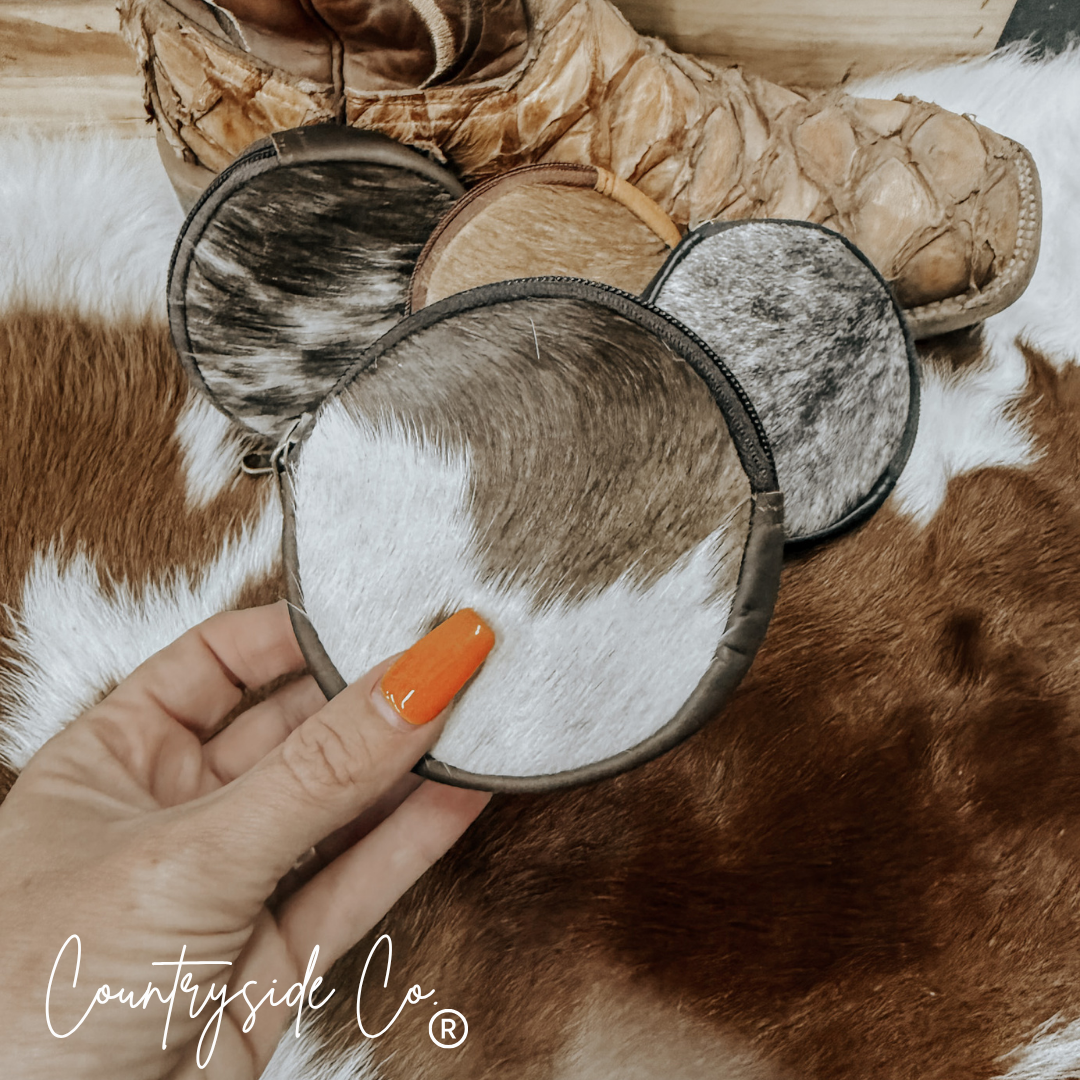 Countryside Co. - Wholesale Pouch - Women's - Cowhide Circle Pouch1