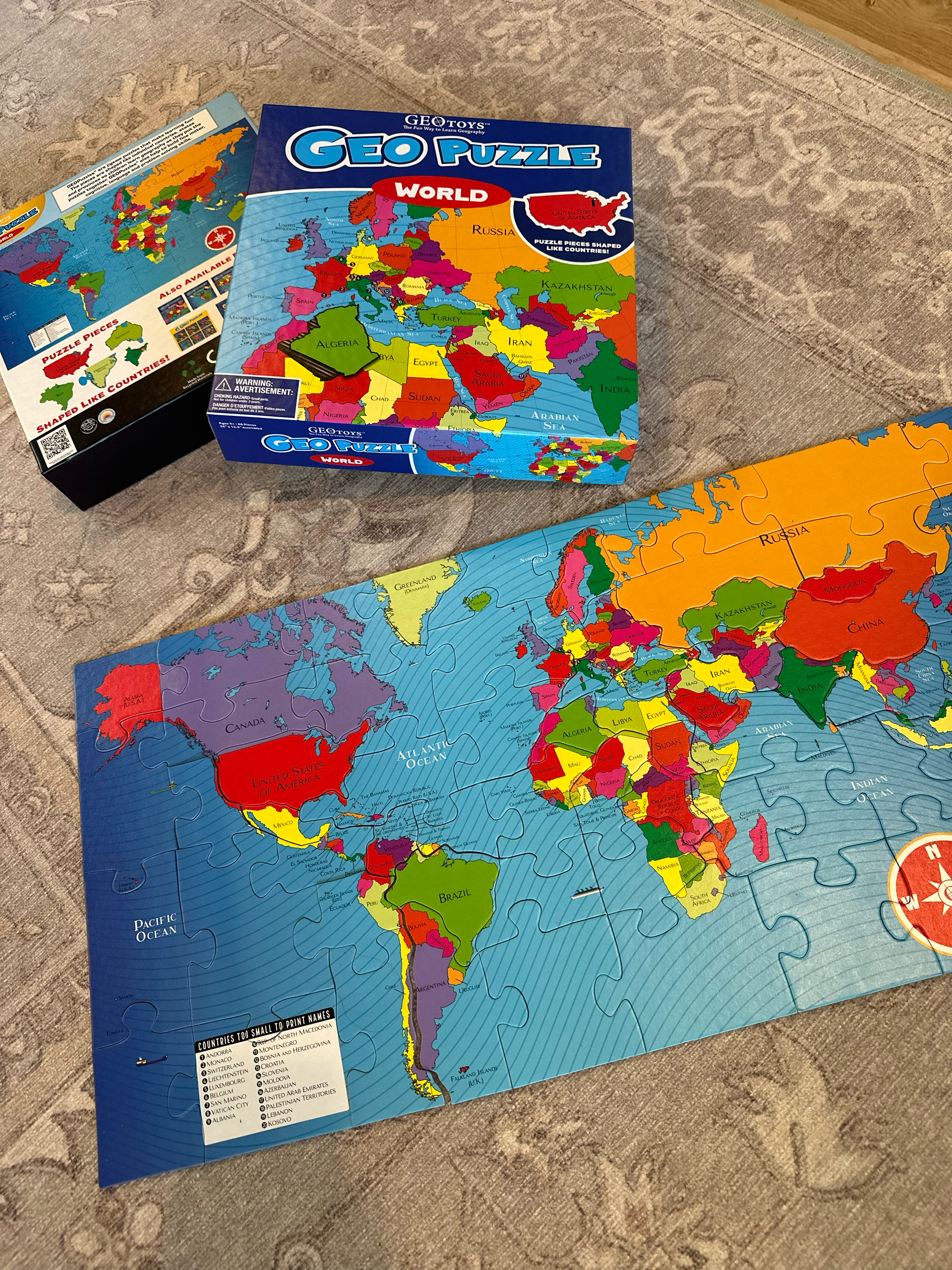 Geotoys - Wholesale Puzzle - Kids - Geotoys GeoPuzzle, 68 World Country Shaped Pieces3