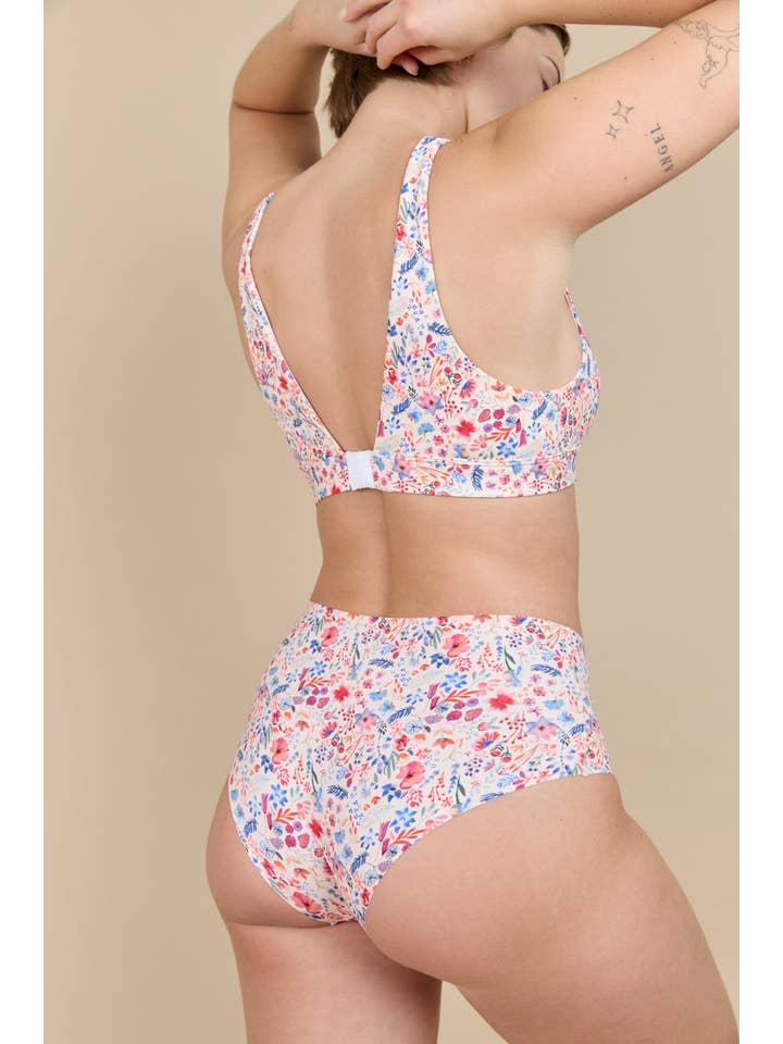 Esquisse Lingerie - Wholesale Underwear - Women's - Freecut Pollen Floral Print Powder High Panty1