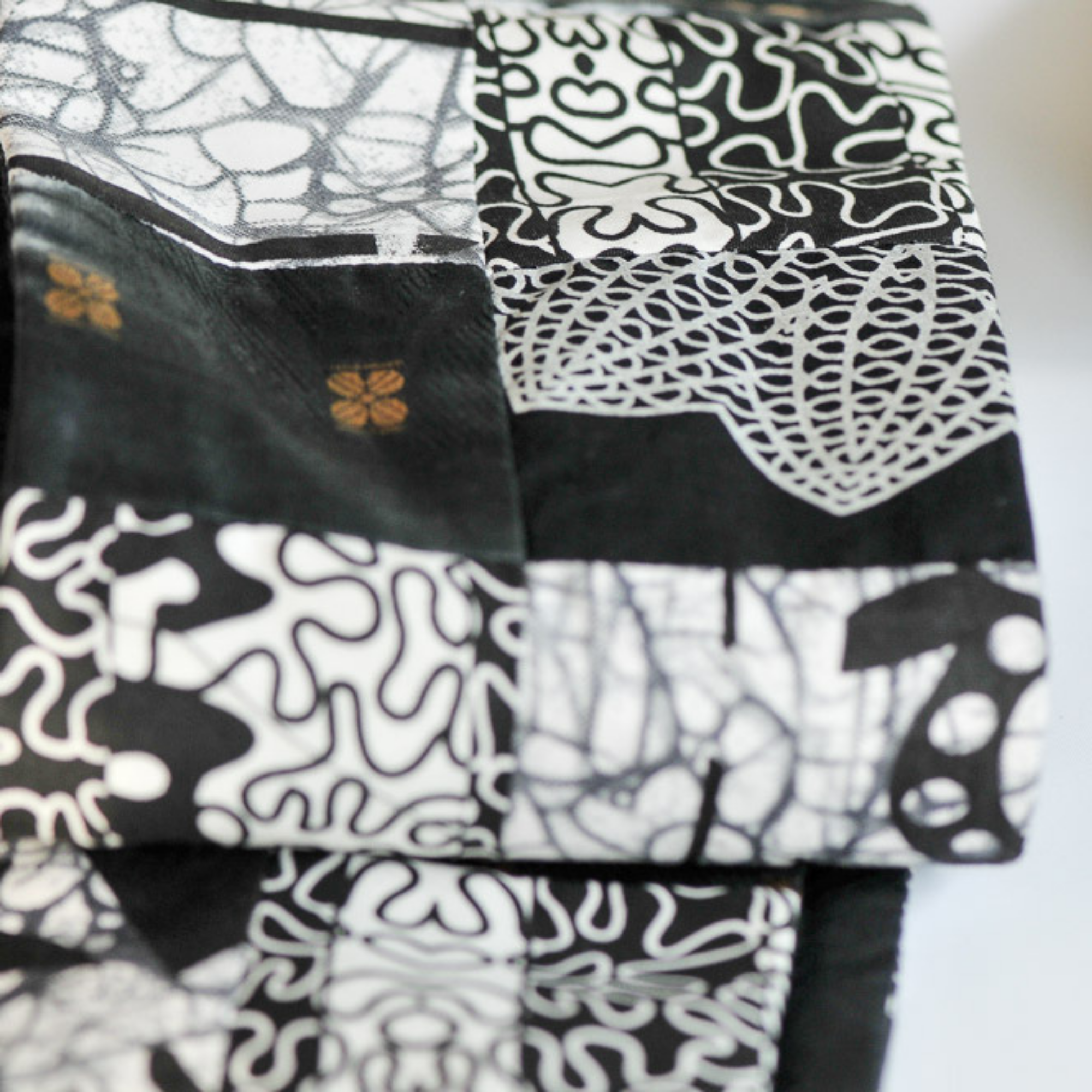 Amani ya Juu - Venta al por mayor Chal - Mujer - Estola Kitenge Patch Pastor8