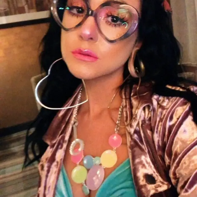 I'm Your Present - Wholesale Kids Necklace - Kids - Pastel Rainbow Super Bubble & Wand Necklace, Laser Cut Acrylic, Plastic Jewelry2