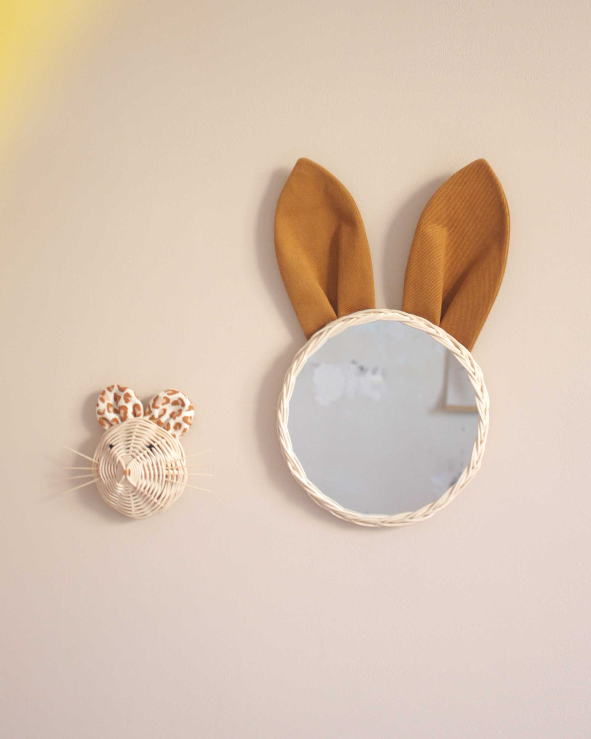 ateliersolelh - Wholesale Wall Mirror - big mirror caramel rabbit2
