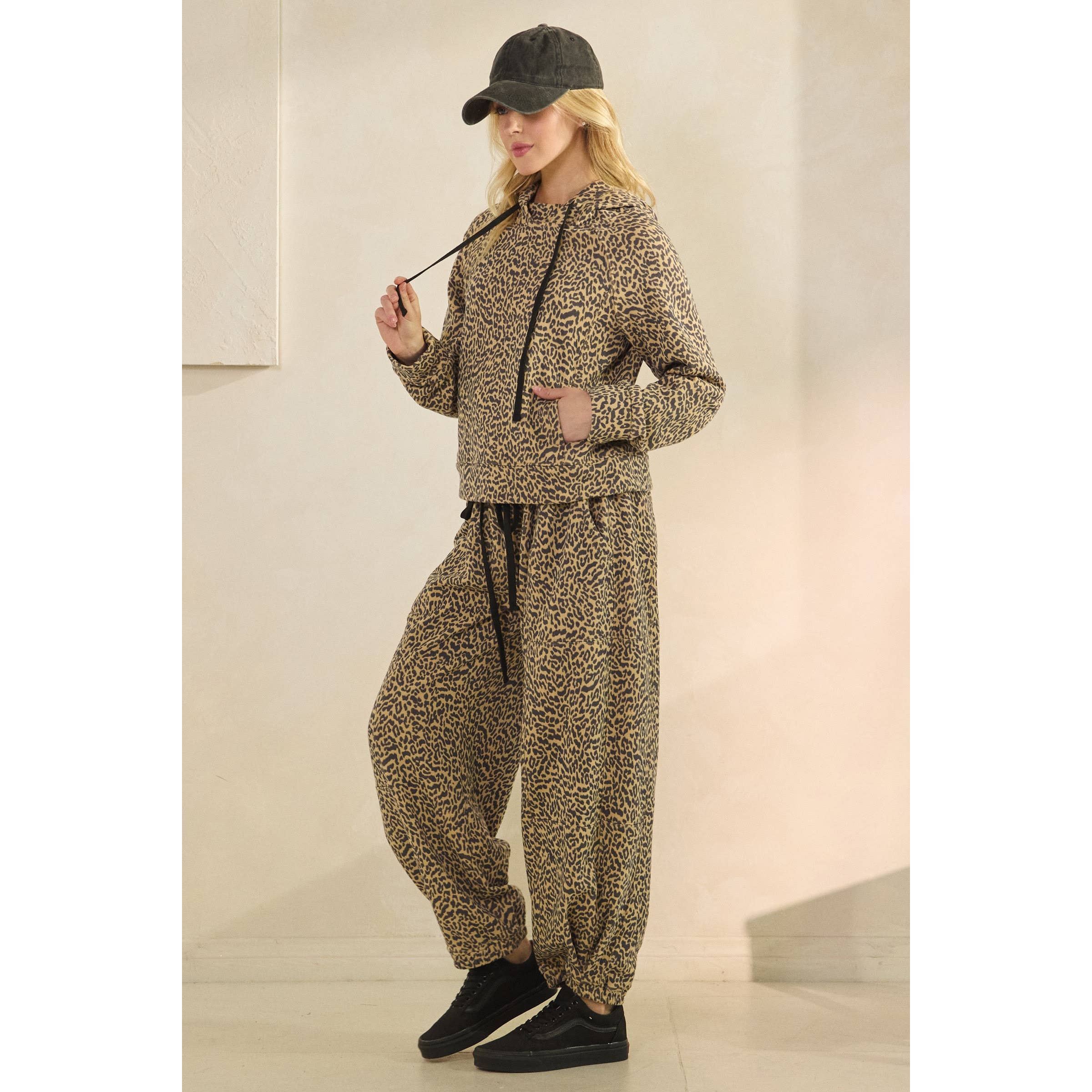 Veveret - Wholesale Pants - Women's - Printed French Terry Pants48