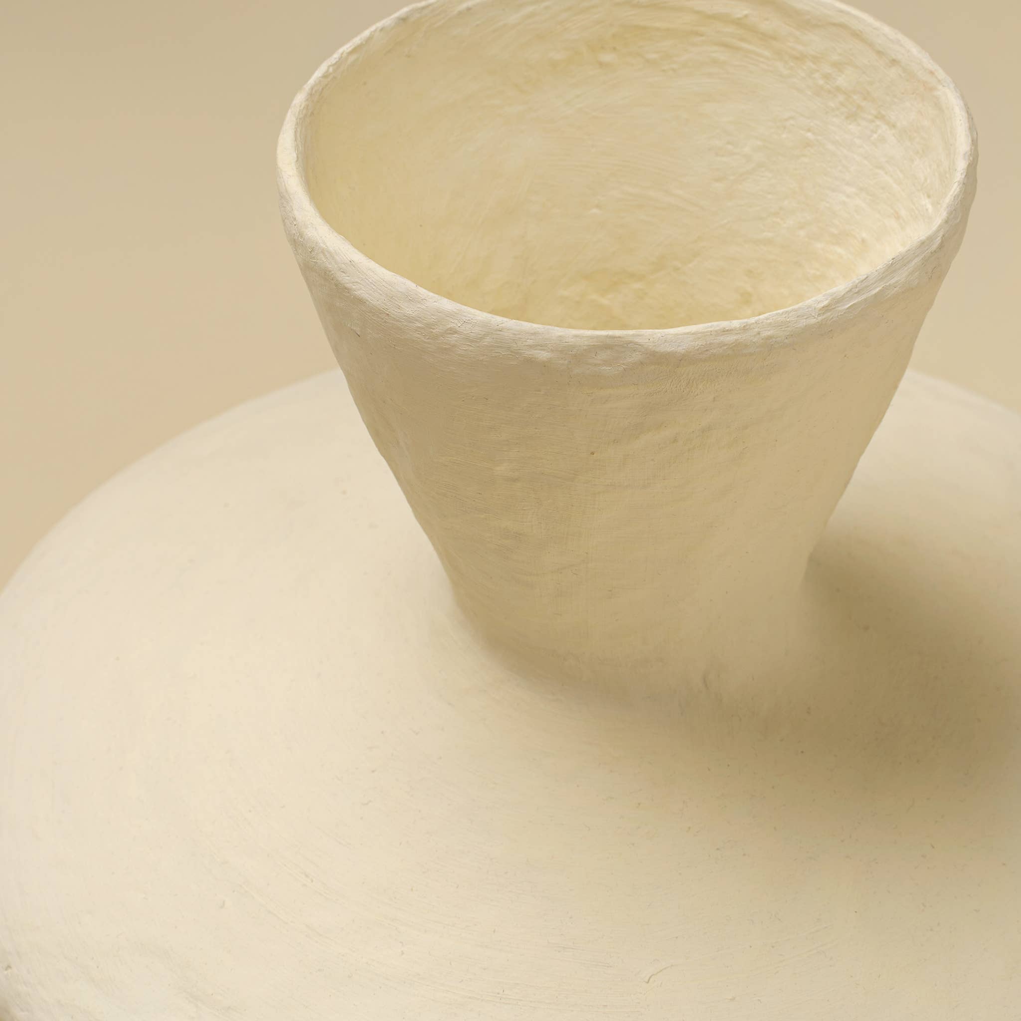 Indaba Trading - Wholesale Vase - Selene Paper Mache Vase1