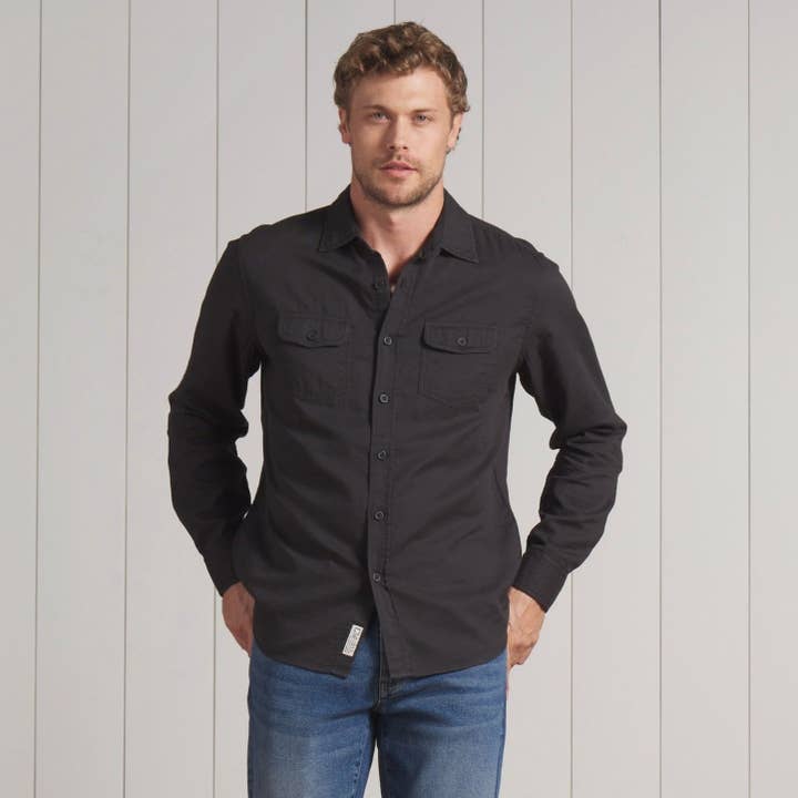 Lavado Negro Camisa de Doble Tejido Ligero Brando - Negro Lavado de venta al por mayor en Faire