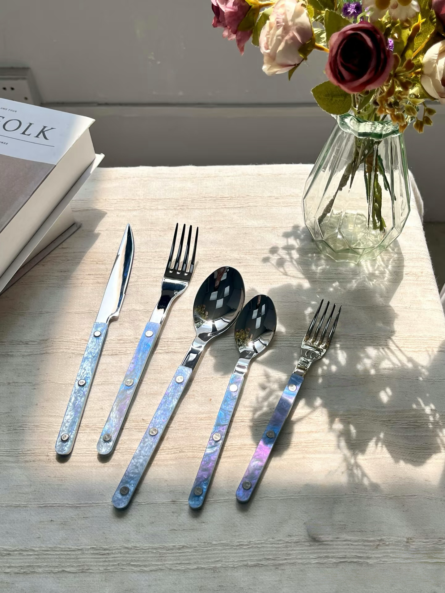 INSPECIAL HOME - Wholesale Flatware Set - Set of 10 Pcs Modern Nebula Pattern Cutlery Flatware Utensil12