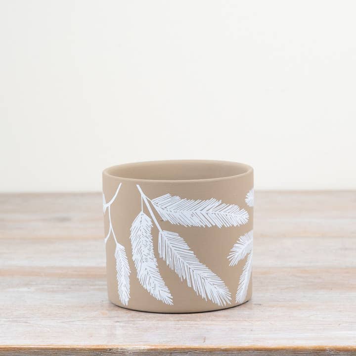 Leaf Design Planter, 11.8cm for wholesale by Gainsborough Giftware x Portland Living