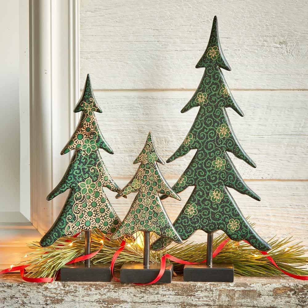 SERRV International - Wholesale Christmas Decoration - Batik Christmas Trees Set1