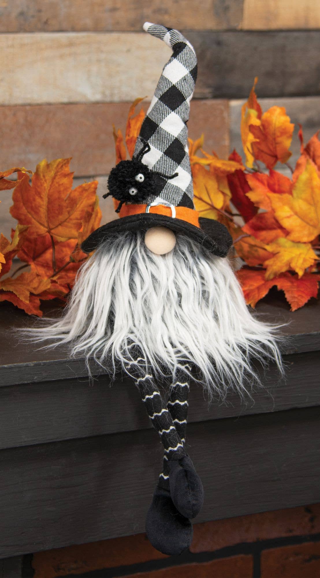 Bright Ideas - Venta al por mayor Figura decorativa - Gorro de bruja a cuadros de búfalo, gnomo1