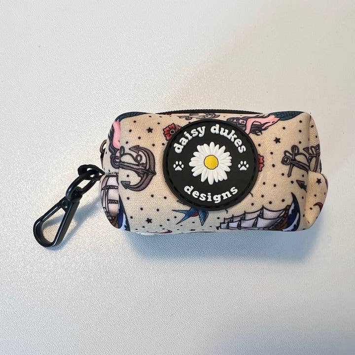 Valpar Ahoy Dog Poop Väskhållare för wholesale av Daisy Dukes Designs