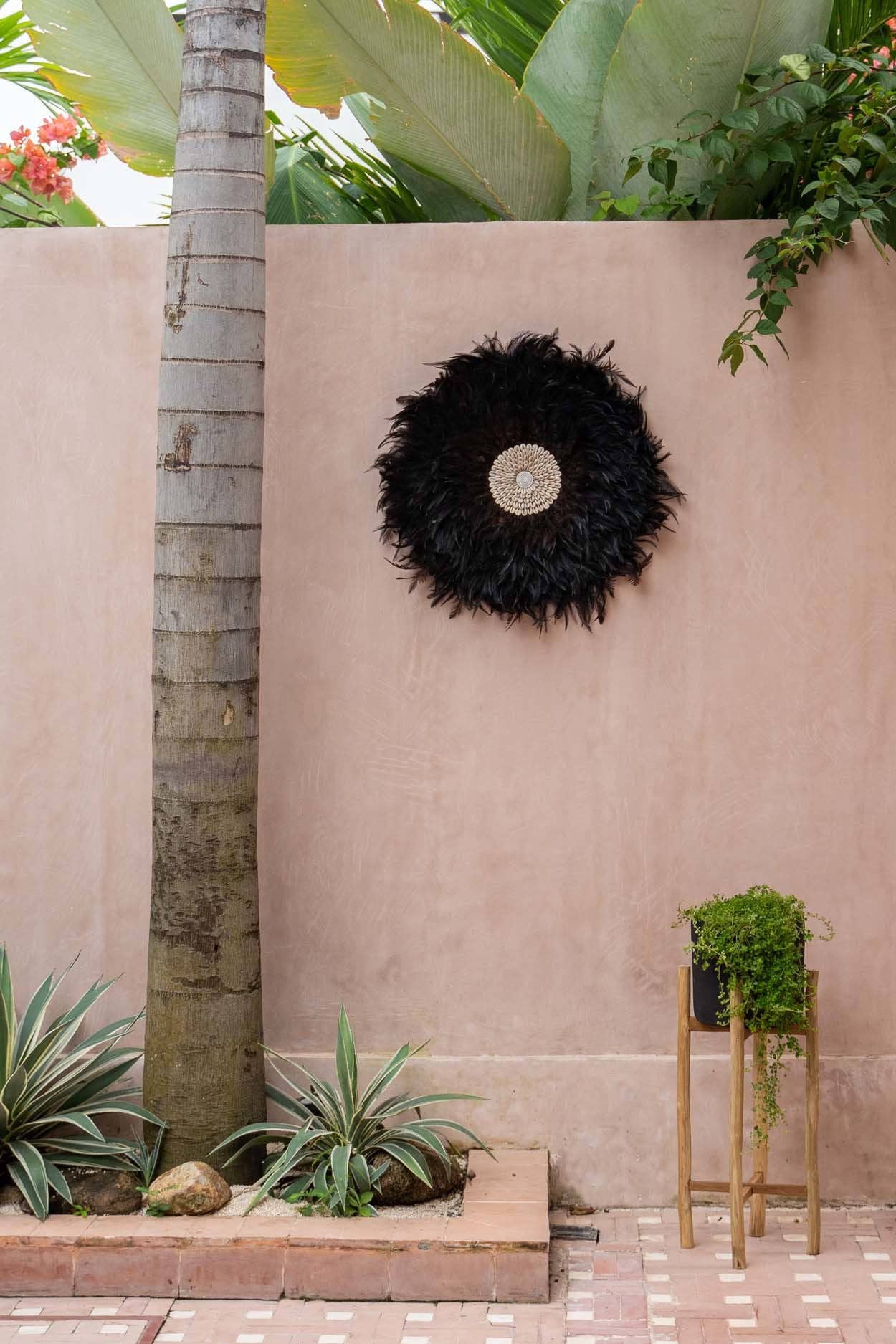 Bazar Bizar Living - Wholesale Wall Accent - The Coastal Juju - Black - L1