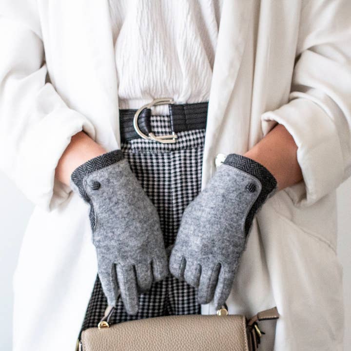 Studio Hop - Wholesale Gloves - Women's - Merino Wool Gloves With Herringbone Cuff